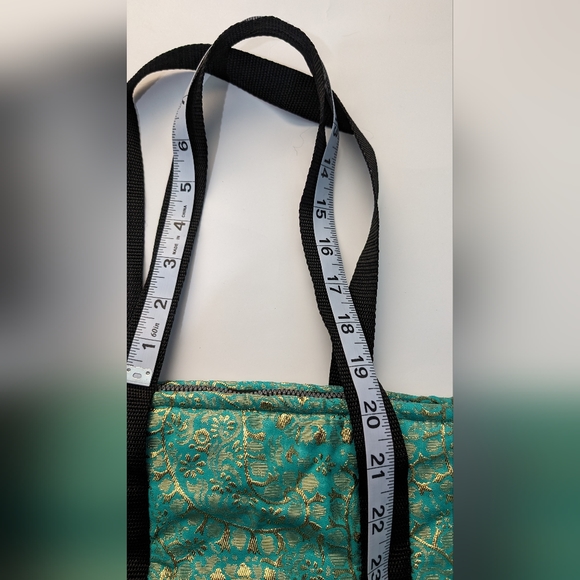 Riri Metallic Embellished Tote bag - Picture 4 of 17